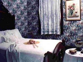 Corner George Inn Bed & Breakfast (Adults Only) Maeystown ภายนอก รูปภาพ