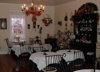 Corner George Inn Bed & Breakfast (Adults Only) Maeystown ภายนอก รูปภาพ